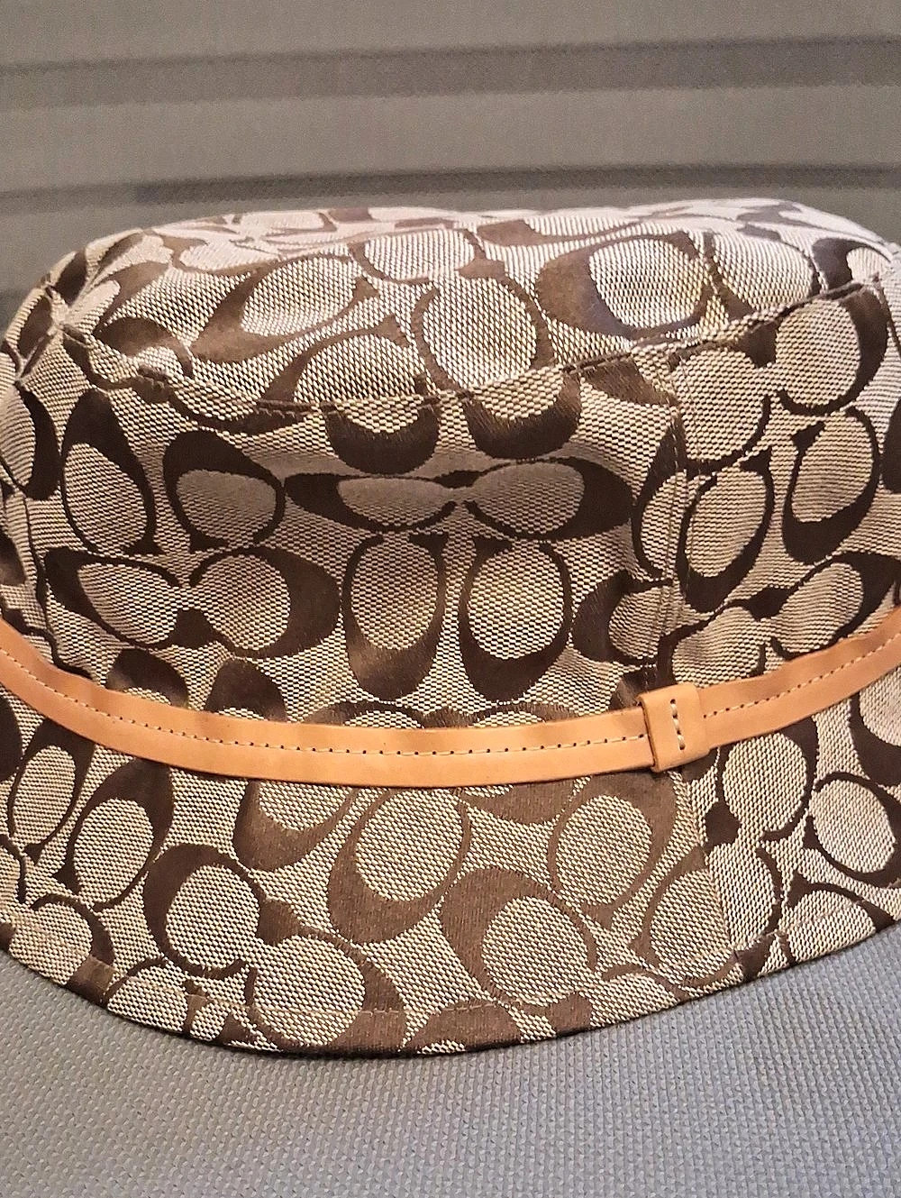 Coach Signature Jacquard Bucket Hat Brown & Cream